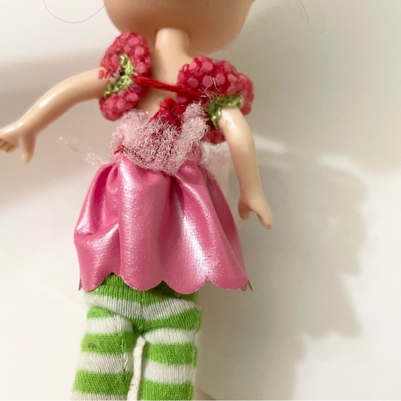 Strawberry Shortcake Doll 5” Tall - Picture 16 of 16